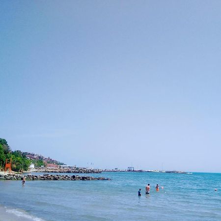 Апартаменти Private Apartament Sea View Светий Влас Екстер'єр фото