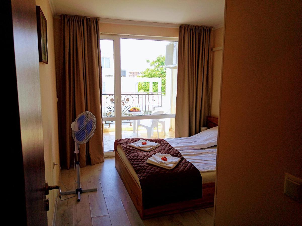 Апартаменти Private Apartament Sea View Светий Влас Екстер'єр фото